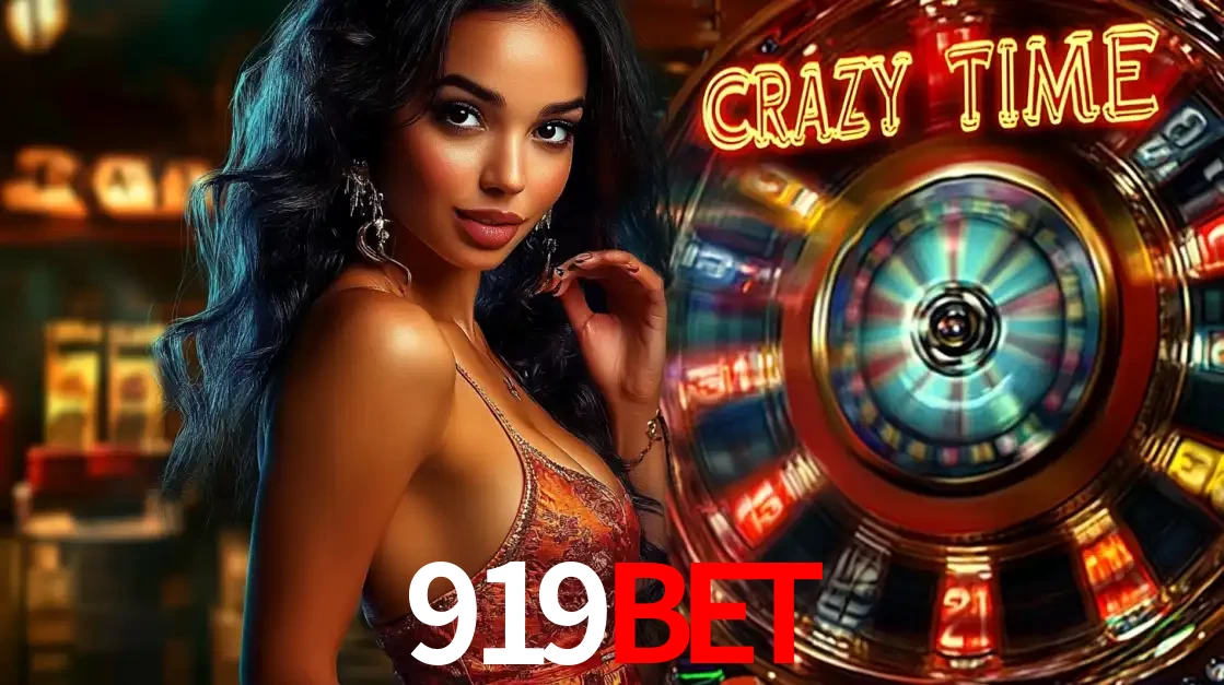 Mulher elegante ao lado da vibrante roda da fortuna do jogo de cassino ao vivo Crazy Time, um dos game shows mais populares e cheios de prêmios do 919BET.